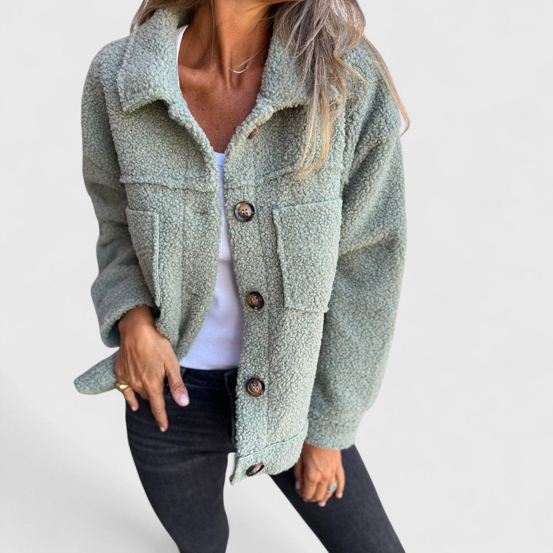 Danaj - Topla i stylish jakna koja upotpunjuje svaki izgled