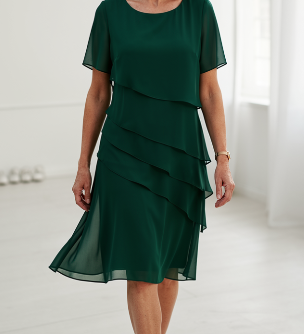 Linda - Elegantna Haljina s Prugama