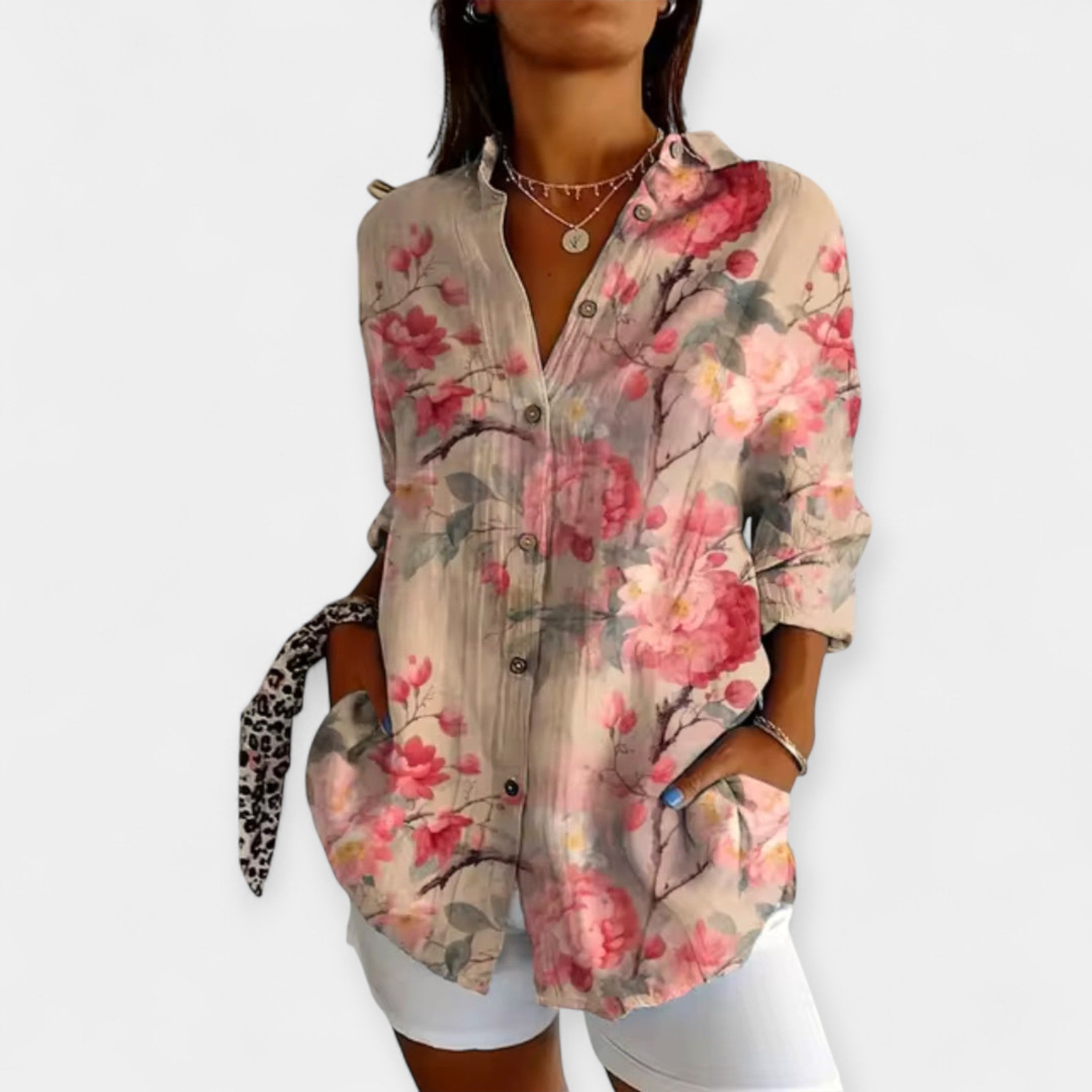 Bluza s Gumbima i Cvjetnim Uzorkom